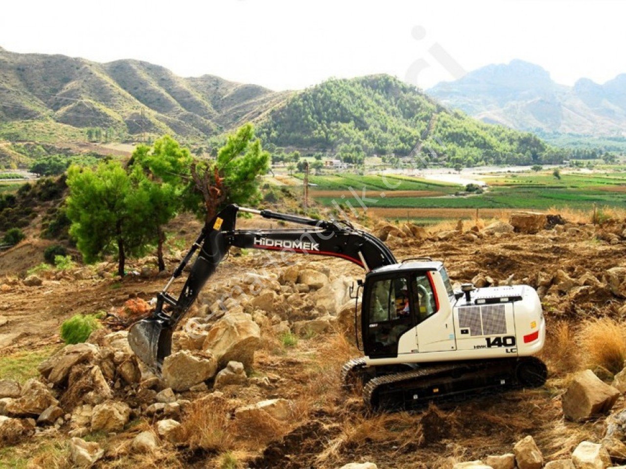satilik hidromek hmk 140 lc paletli ekskavator 2016 model 1600 saatte madencinin adresi sahibinden maden ilanlari e madencilik
